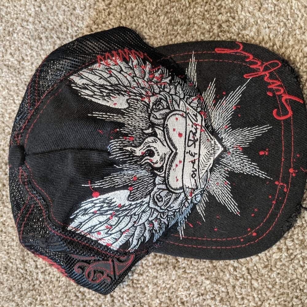 Sinful hat